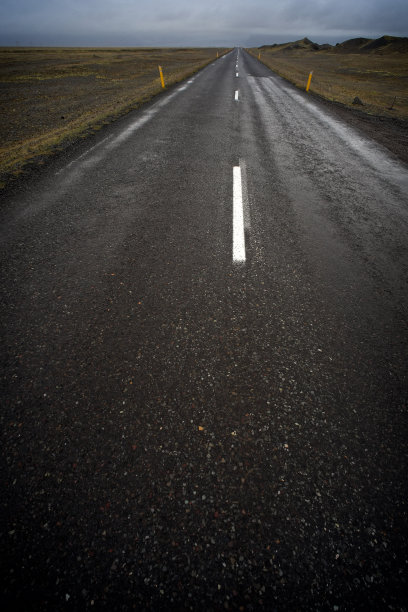 路在冰岛图片下载