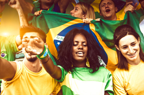 巴西球迷在体育场图片下载