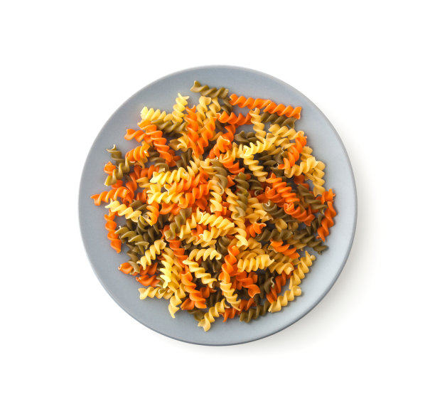 五彩缤纷的罗蒂尼螺旋意大利面配蔬菜图片下载