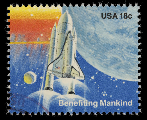 美国航天飞机用火箭发射图片下载