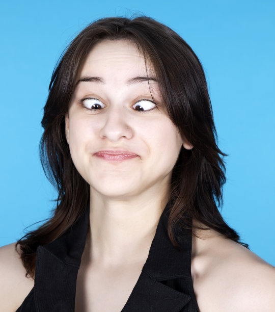 斗鸡眼图片下载