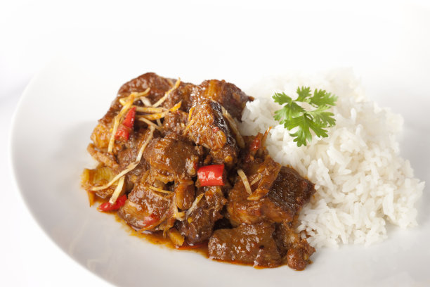 “Gang Hang Lay”，传统缅甸咖喱猪肉配姜。图片下载