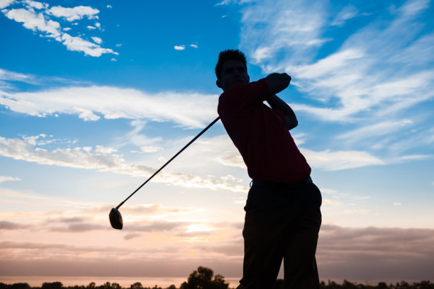 轮廓的高尔夫球手图片下载