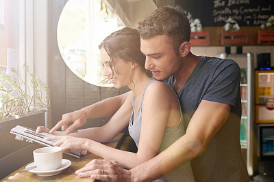 让我告诉你……图片下载