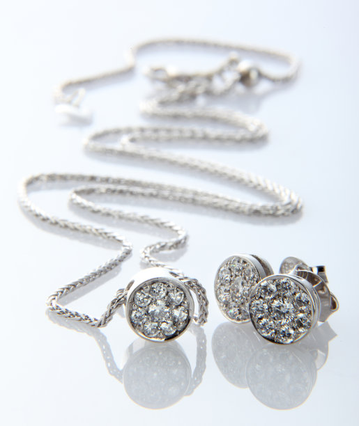 首饰照片素材ID：149149924