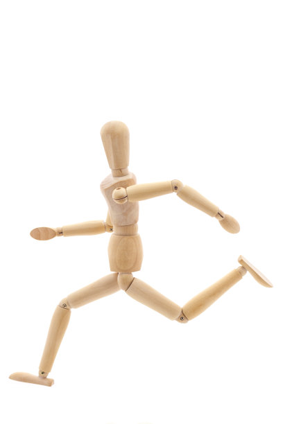 匆忙的木制假人图片下载