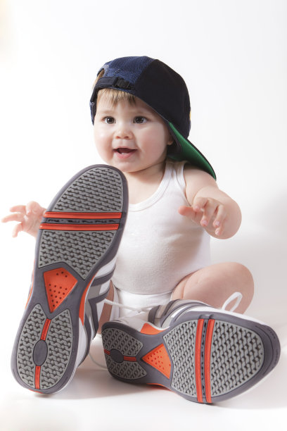 运动的男孩图片下载