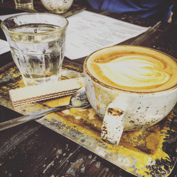 刚煮好的咖啡图片下载