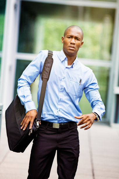 城市的冲击图片下载