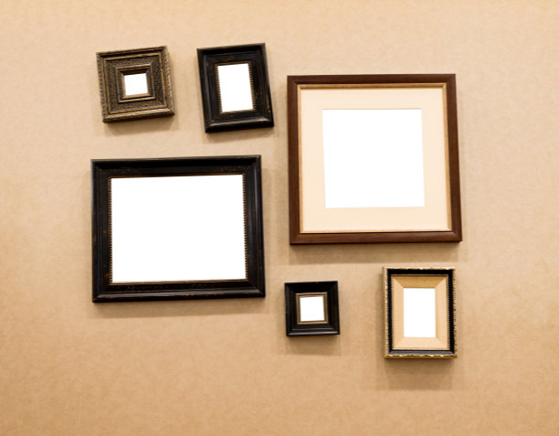 墙上有六个相框素材图片