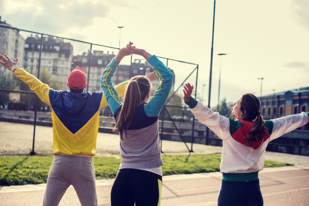 健康的年轻人有训练日图片下载