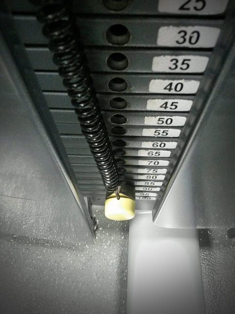 举重——健身器材图片下载