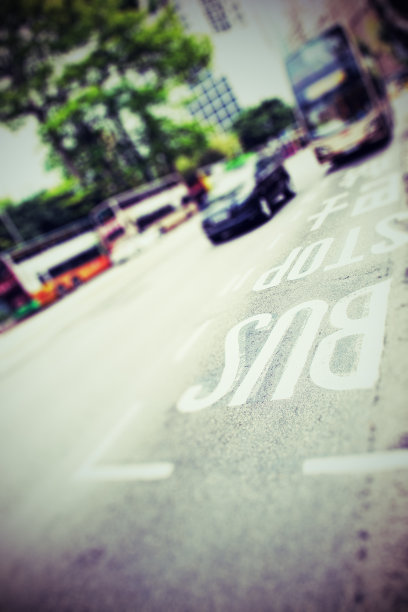 公共汽车站图片下载