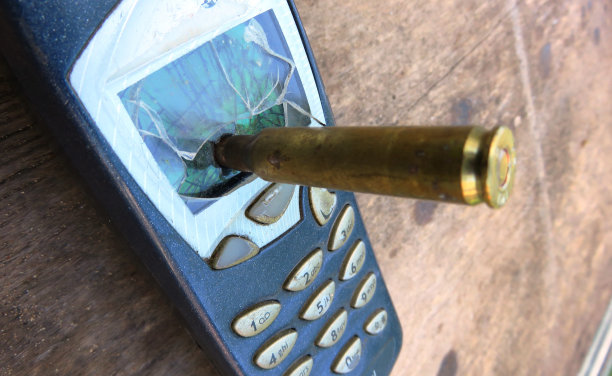 子弹在电话图片下载