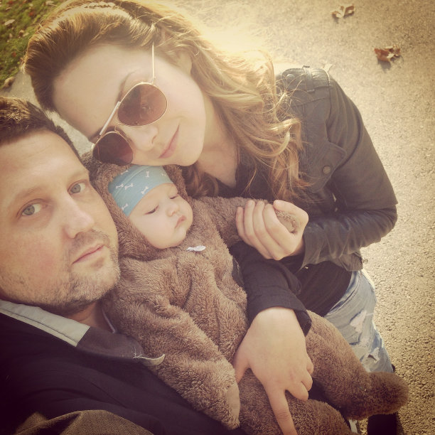 家庭有问题在户外图片下载