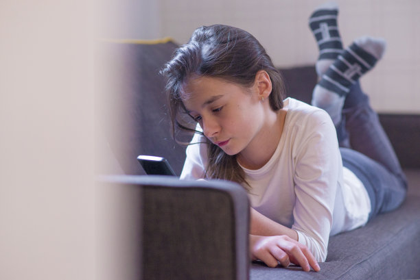 学生发短信图片下载