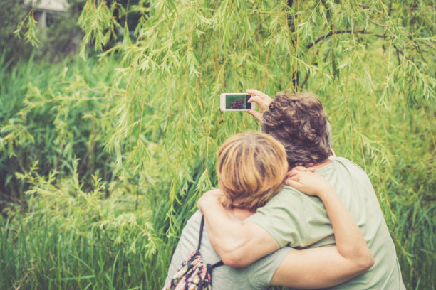 资深白种人夫妇自拍后看图片下载