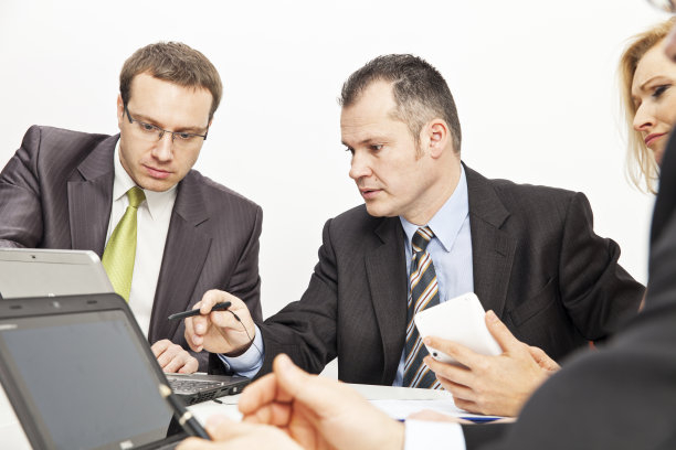 业务团队在项目之上工作图片下载