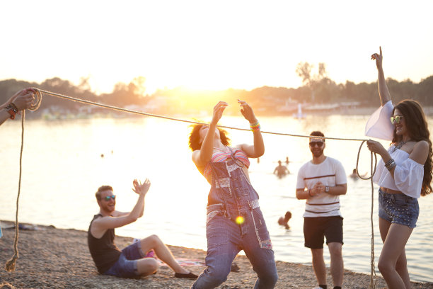 夏天需要乐趣图片下载