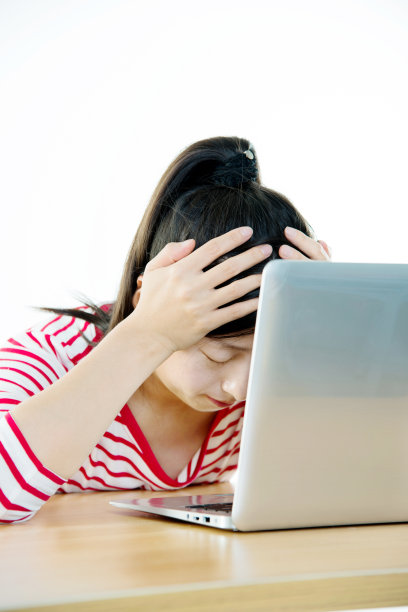 疲惫的女人图片下载