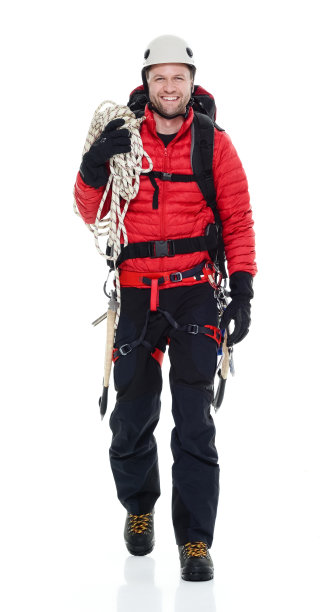 微笑的登山者走图片下载