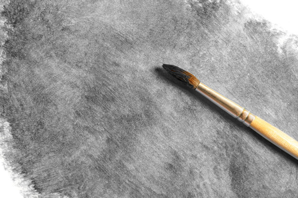 用黑色油漆刷图片下载