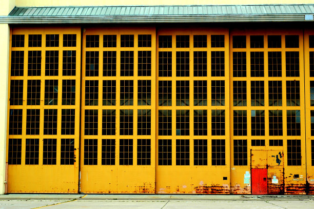 老飞机悬挂器图片下载