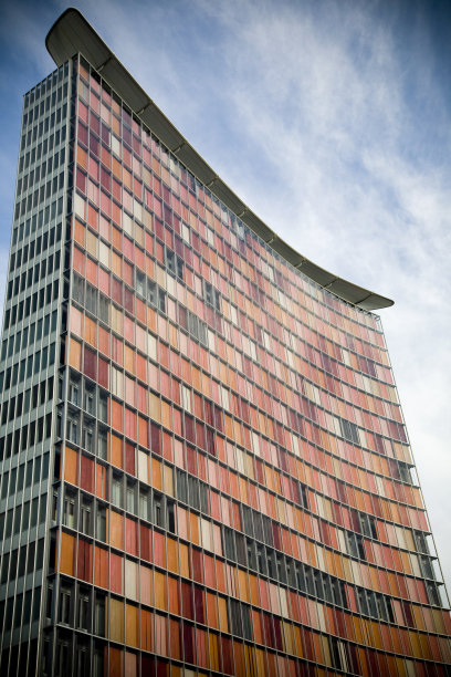 柏林的现代玻璃建筑图片下载