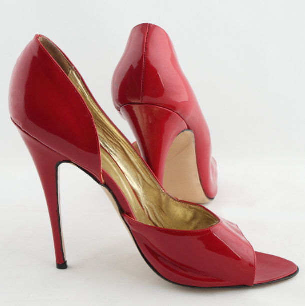 性感红高跟鞋图片下载