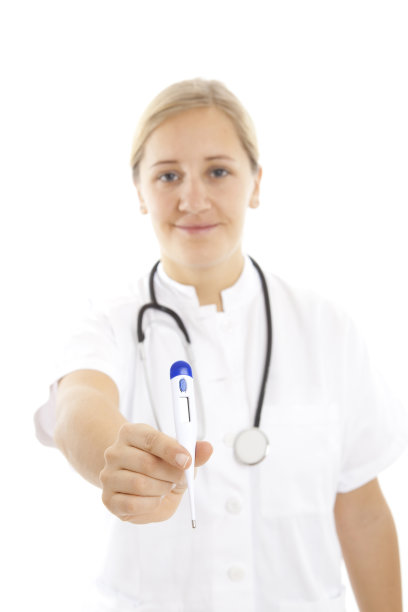 护士给发烧仪图片下载