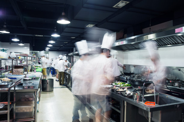 餐厅厨房的内部图片下载