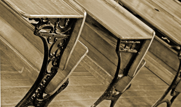 古色古香的桌子图片下载