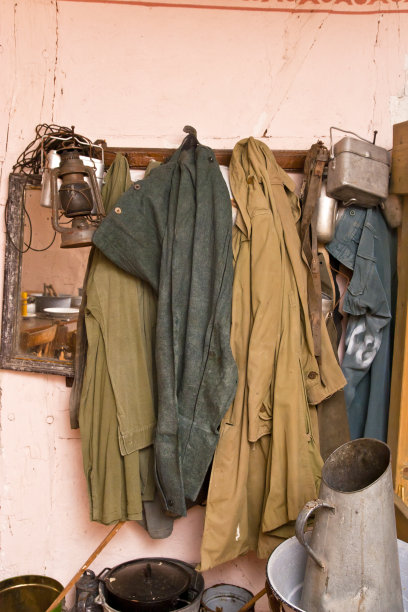 农民的衣柜图片下载