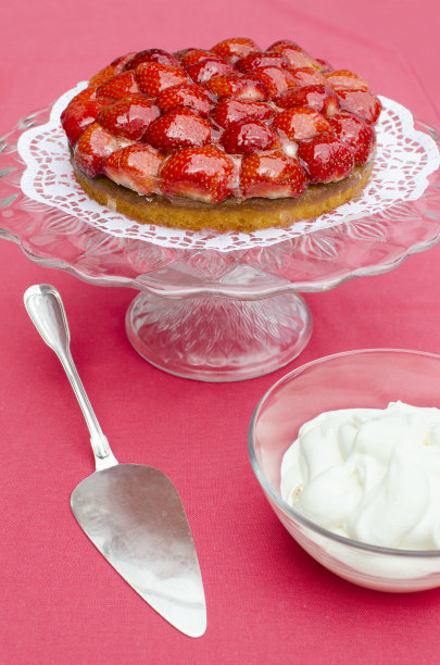 奶油草莓蛋糕图片下载