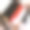 女人从各种各样的衣服和鞋子中选择穿什么图片下载