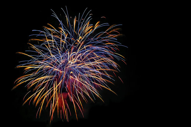 五彩缤纷的烟花爆炸图片下载