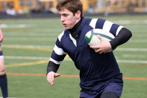 橄榄球2运行图片下载