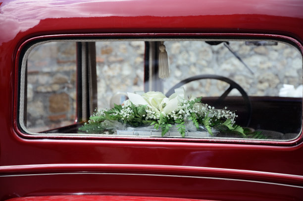 复古婚礼车图片下载