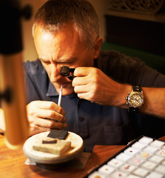 分析一个宝石图片下载