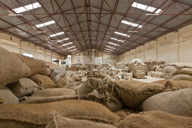 肯尼亚内罗毕外的咖啡磨仓库图片下载