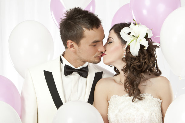 新娘和新郎图片下载