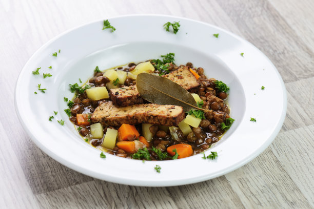 黑森林豆腐扁豆汤图片下载