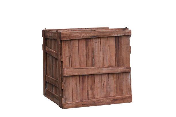 木箱孤立在白色上素材图片