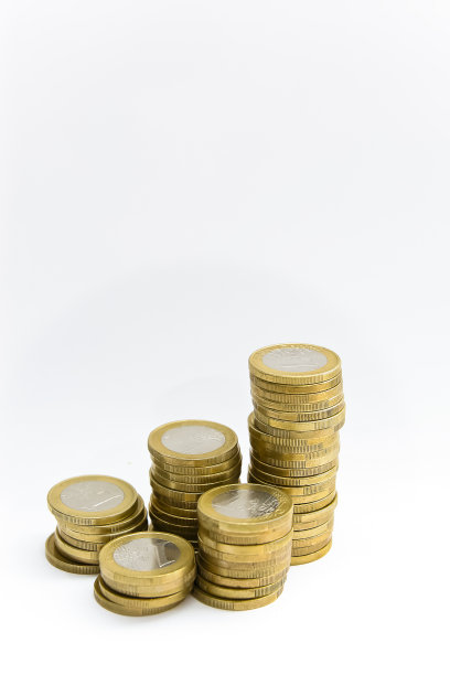 一欧元硬币的塔图片下载