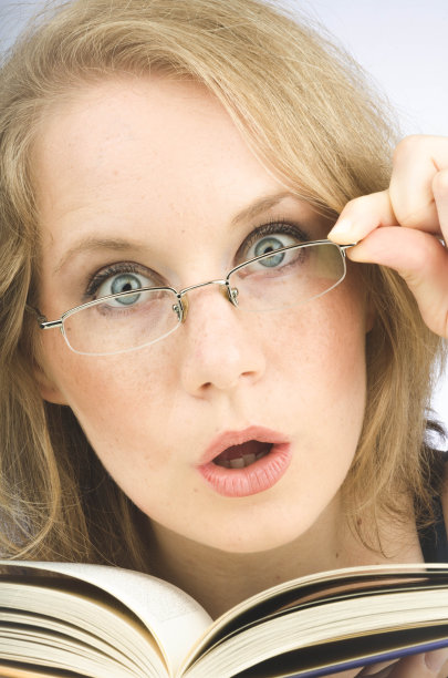 读一本书图片下载