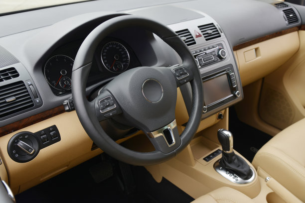 汽车内部图片下载