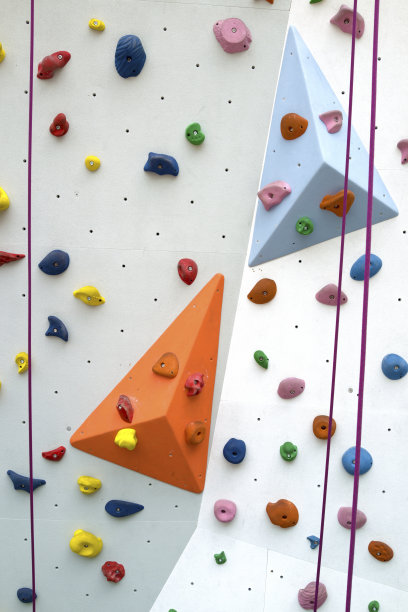 室内攀岩墙背景图片下载