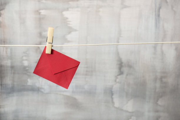 挂着信封素材图片