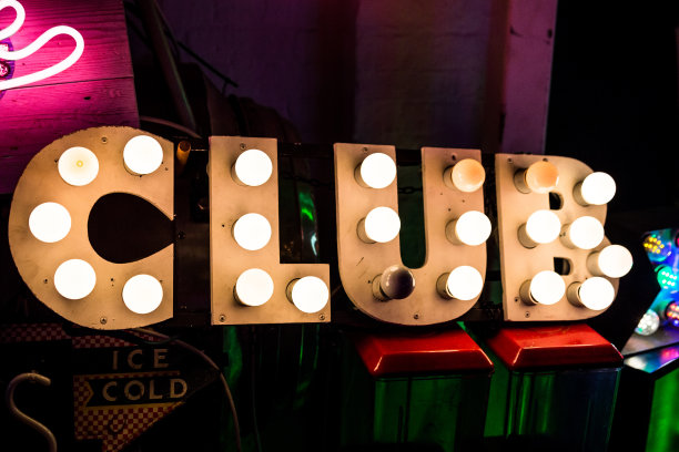 夜总会的迹象图片下载