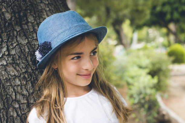 可爱女孩肖像图片下载